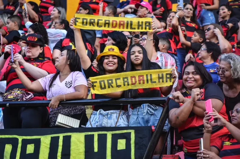 Sport x Botafogo-SP apenas com mulheres, crianças e PCDs emociona treinador