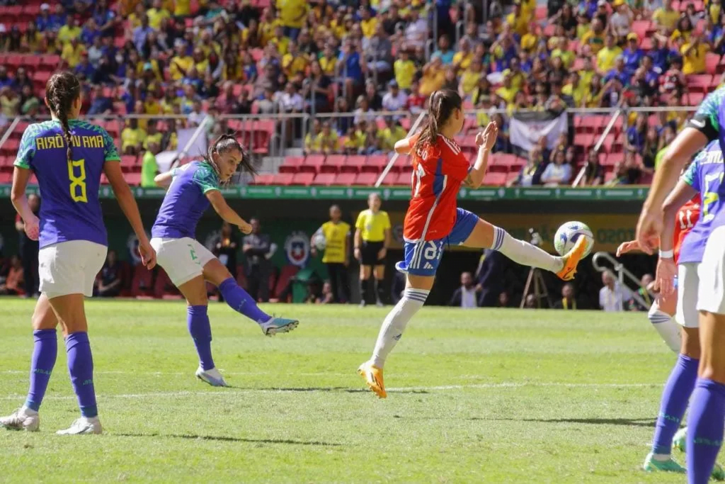 Brasil Feminino goleia o Chile e faz 4 gols no amistoso