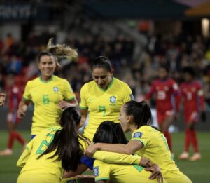 Canadá x Brasil: onde assistir ao vivo grátis e escalações