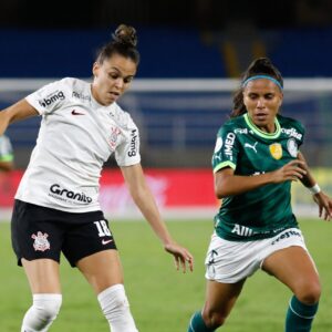 Corinthians sai na frente do Palmeiras na semifinal do Paulistão Feminino