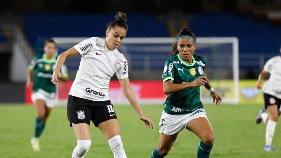 Corinthians sai na frente do Palmeiras na semifinal do Paulistão Feminino